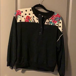 Vintage floral pullover